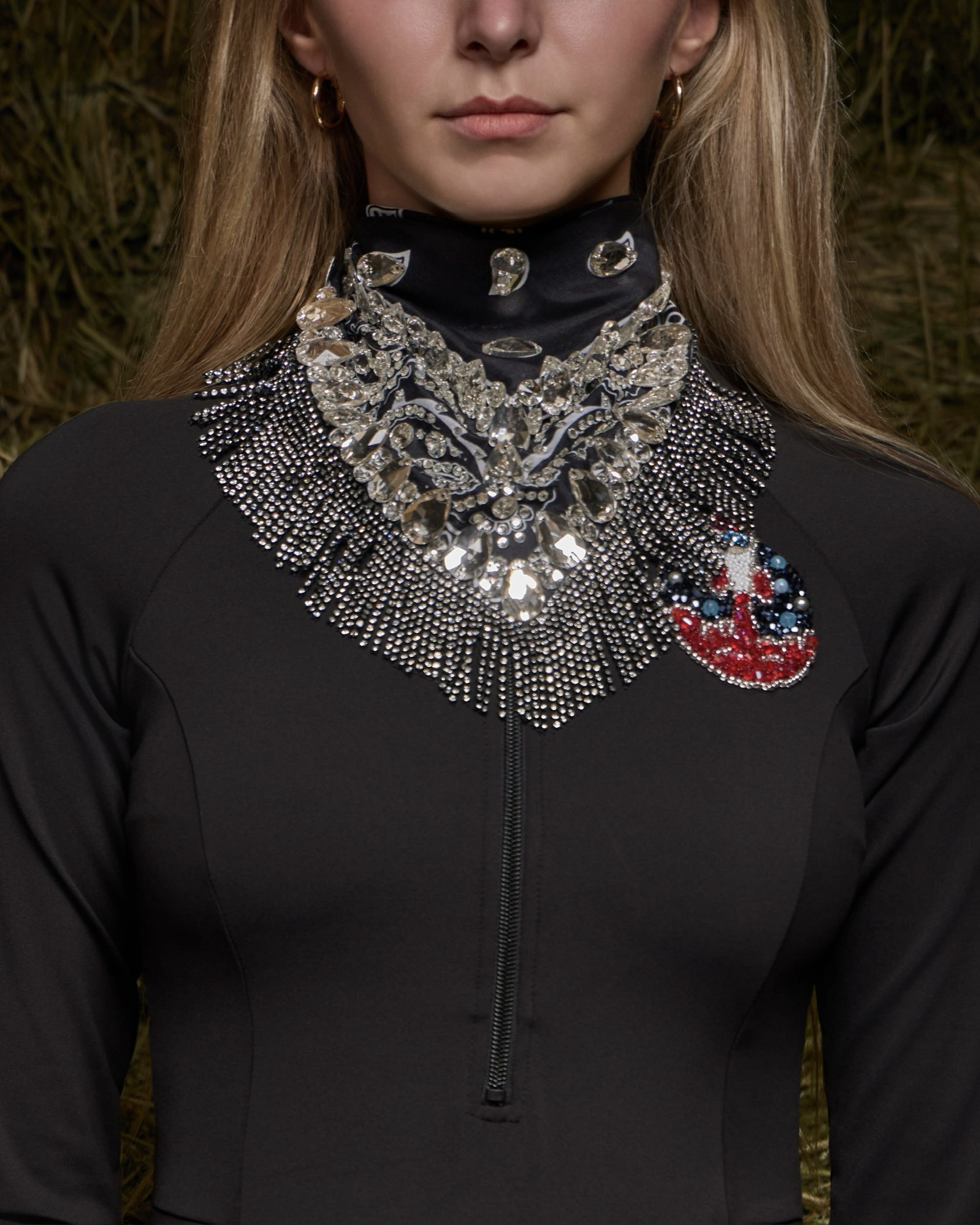 CRYSTAL SILVER FRINGED BANDANA